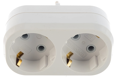 Разветвитель 2 гнезда с заземлением плоский 16А UNIVersal А302: фотография 1